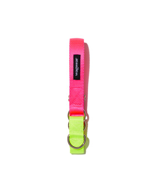 memphis collar in pink and yellow